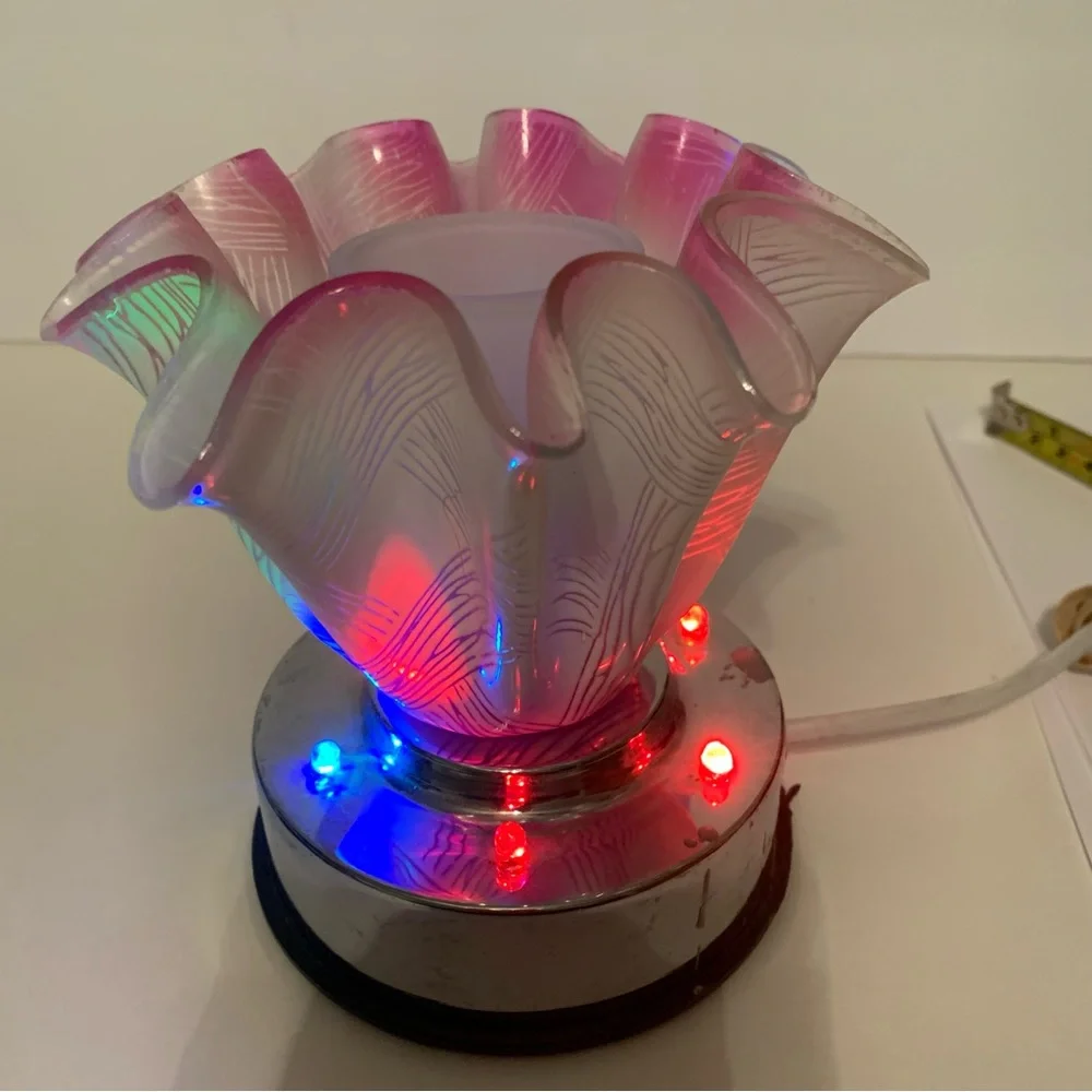 Design Decorative flower shape mini Lamp.